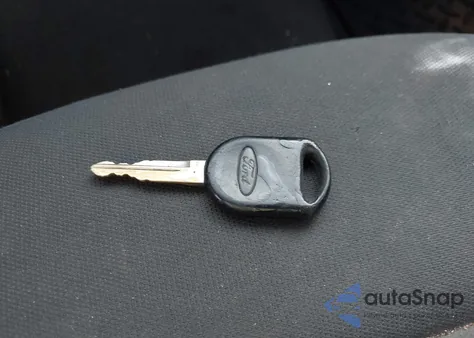 2007 Ford F-150 Stx/Xl/Xlt из США, поврежденный, VIN 1FTRF12277NA58372